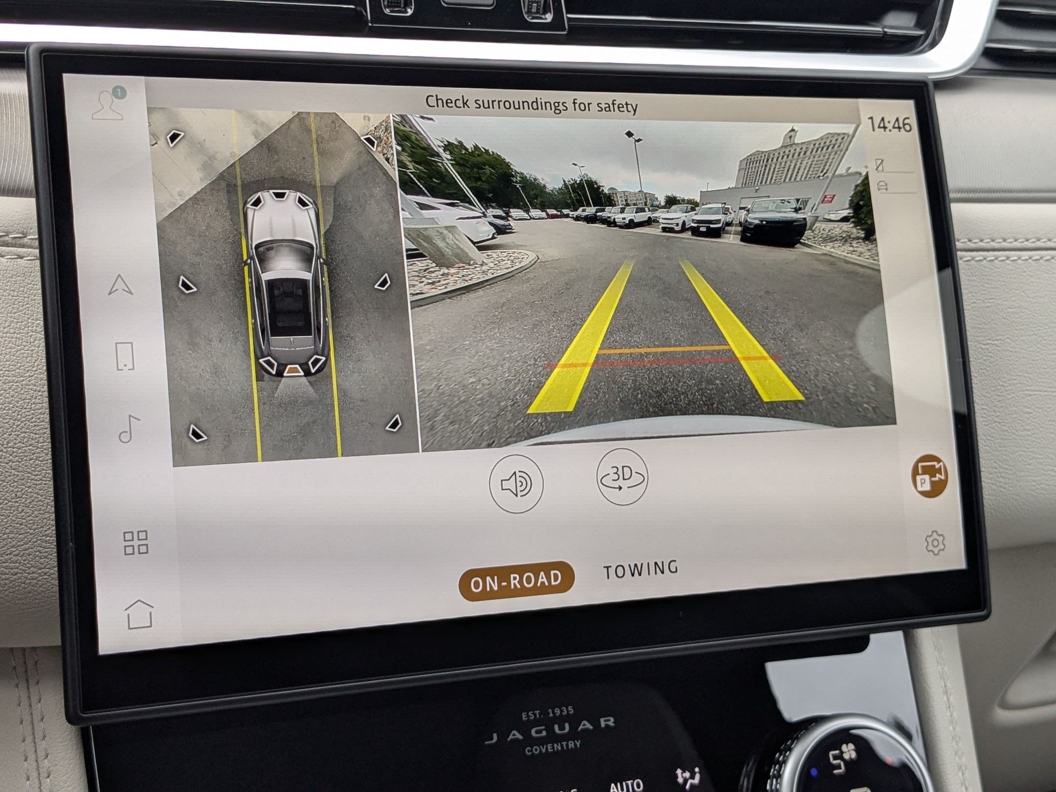 New 2026 Fuji White JAGUAR  P400 R-DYNAMIC S image 20
