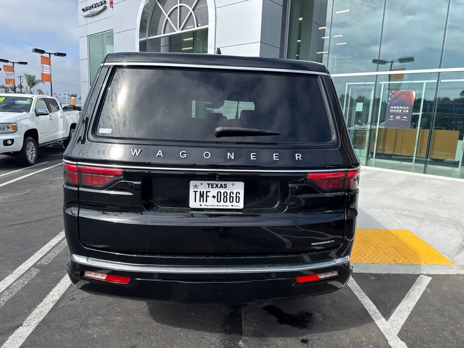 Used 2024 Diamond Black Crystal Pearlcoat Jeep Series II image 14