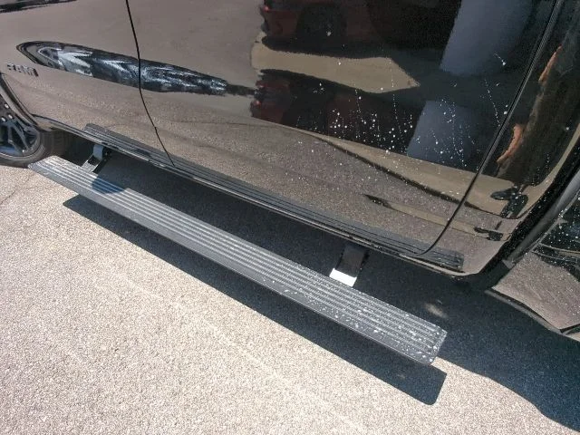 2026 RAM 1500 Limited - Photo 10