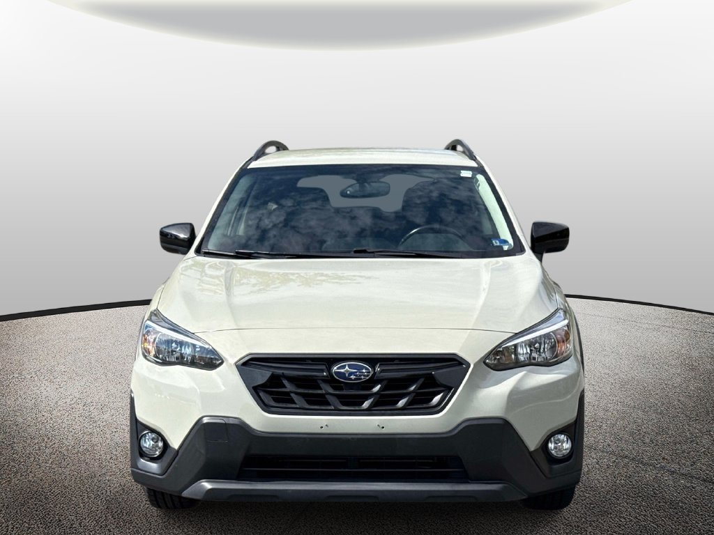 Used 2023  Subaru Premium image 5