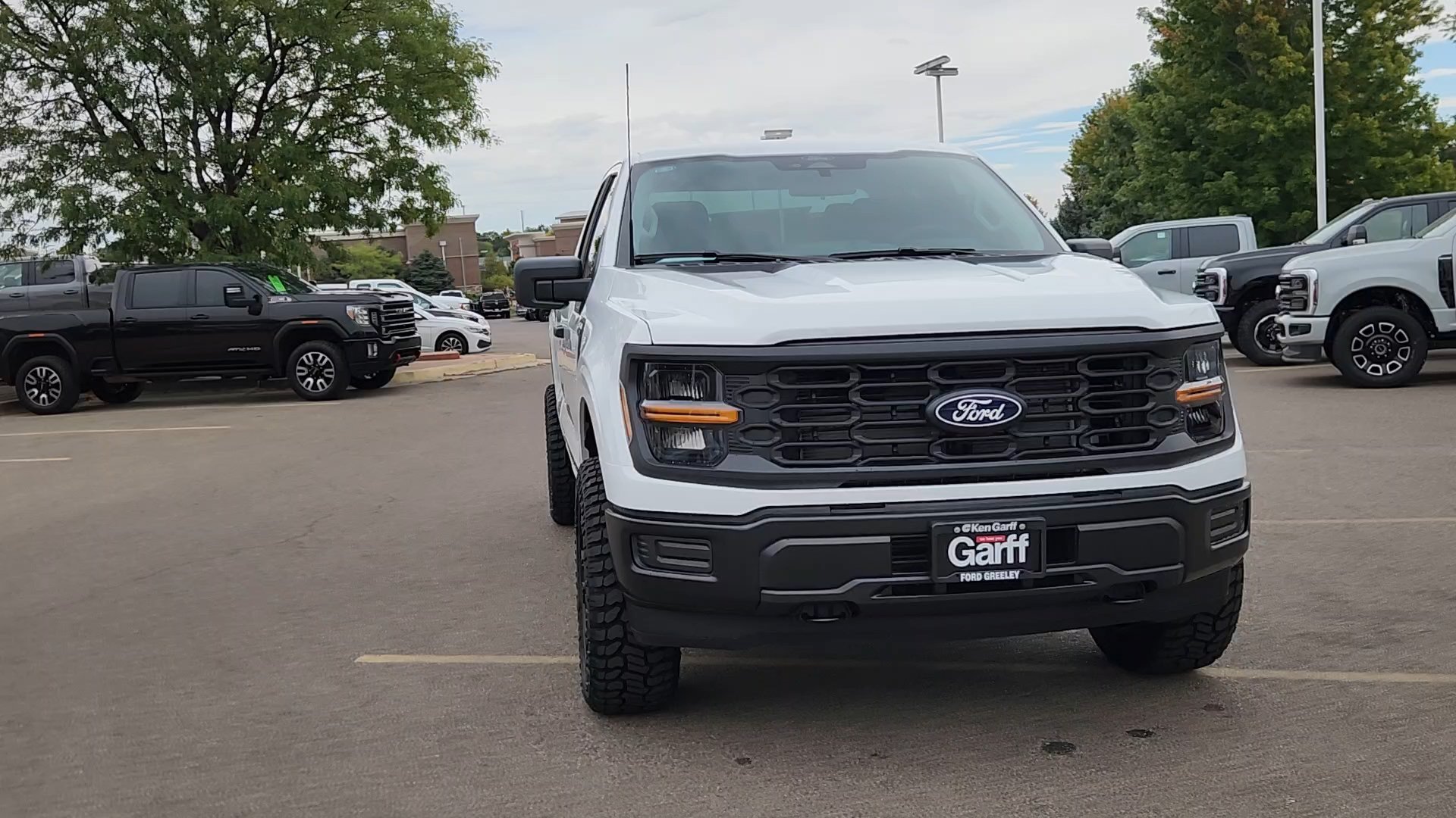 New 2026 Oxford White Ford XL image 5