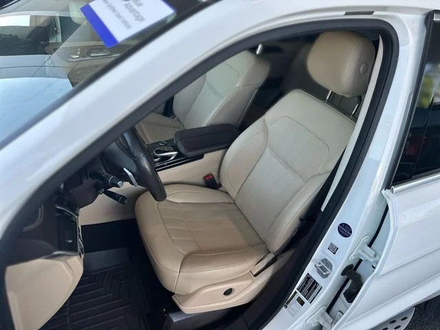 Used 2017 White Mercedes-Benz GLS 450 image 12