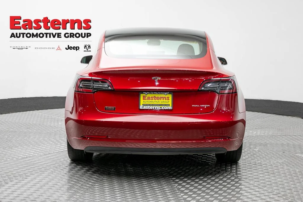 Used 2018 Red Tesla Long Range image 6