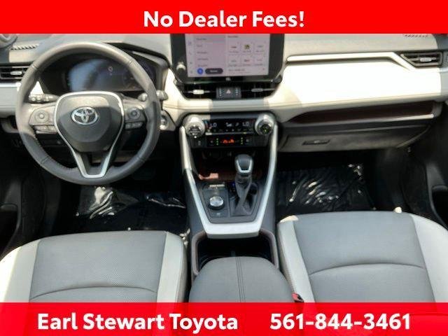 Certified Used 2024 WIND CHILL PEARL Toyota  image 43
