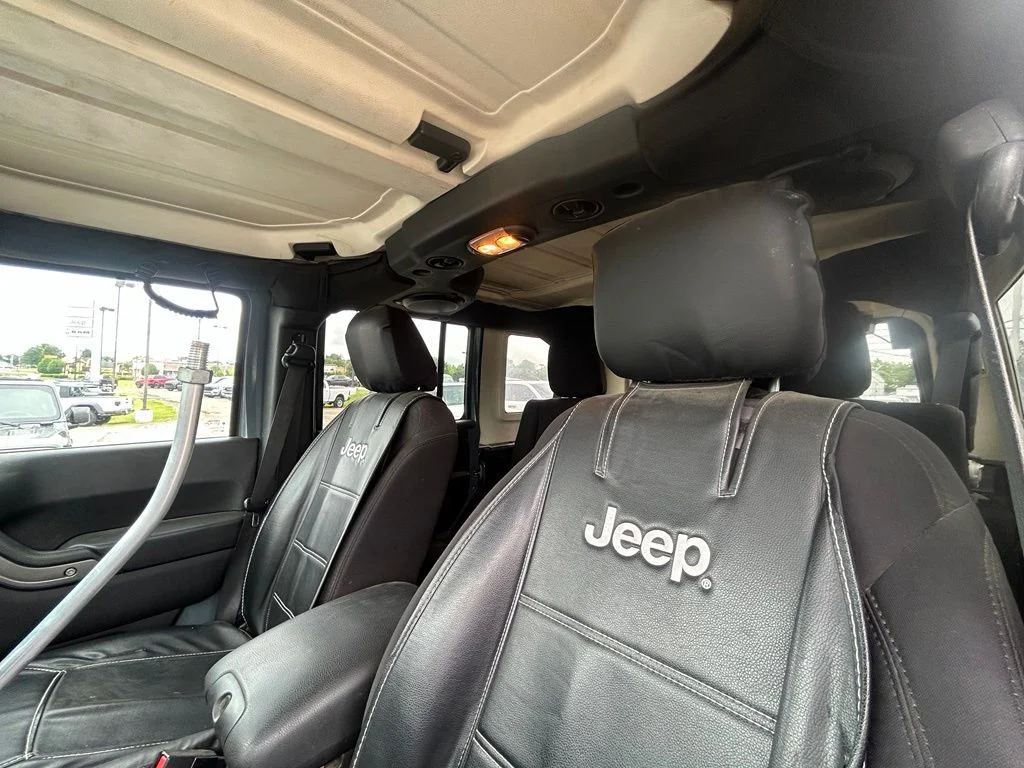 Used 2014 Gray Jeep Unlimited Sport image 12