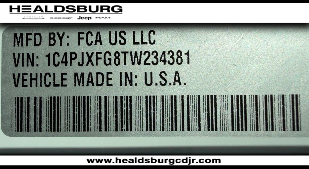 New 2026 Bright White Clear-Coat Exterior Paint Jeep Rubicon image 29