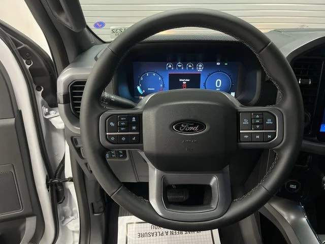 New 2026 Oxford White Ford XLT image 17