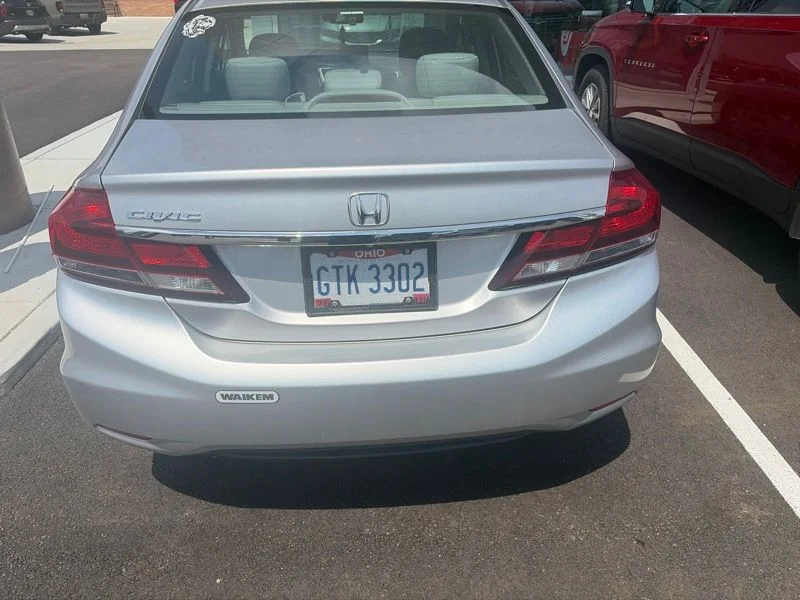 Used 2015  Honda LX image 11