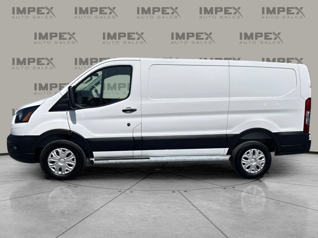 Used 2025 White Ford Base image 2