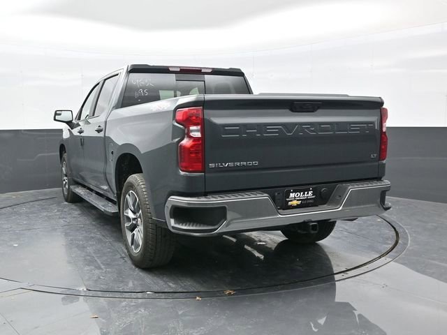 View vehicle photo 5