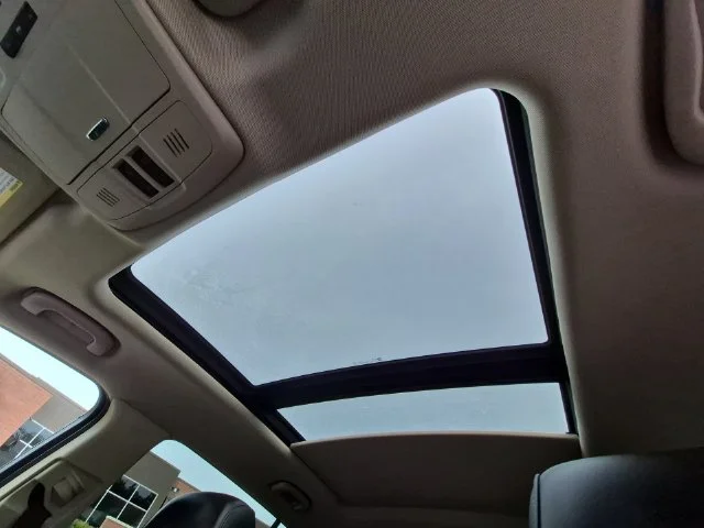 Used 2017 Black Buick Essence image 34