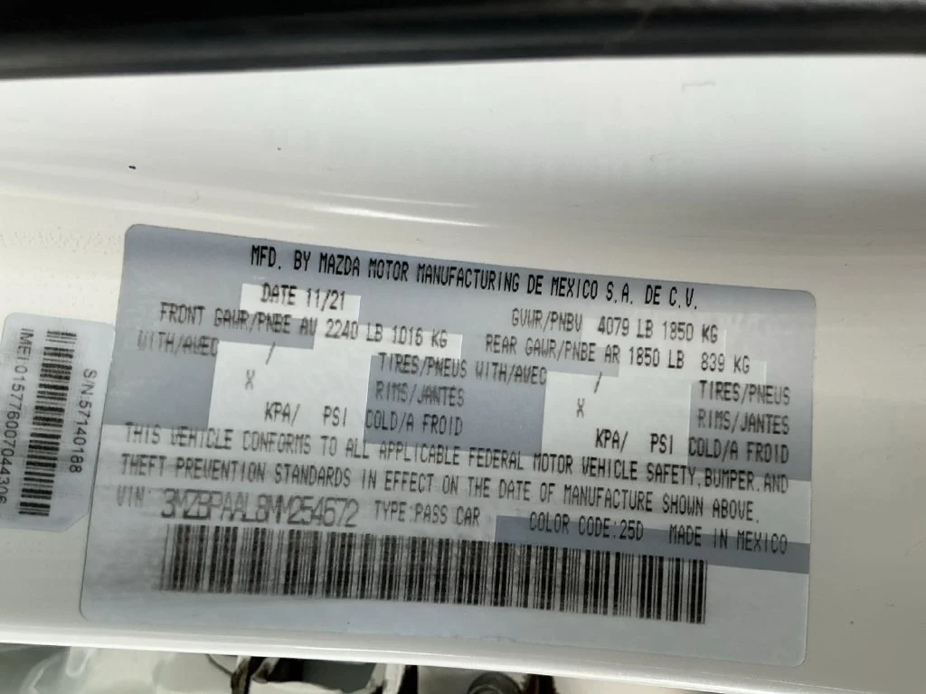 Used 2021 White Mazda 2.5 S image 31