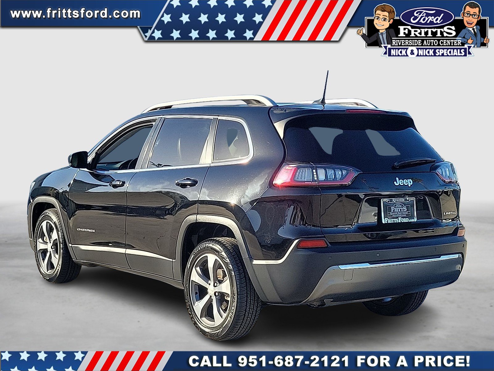 Certified Used 2019 Diamond Black Jeep Limited FWD image 3