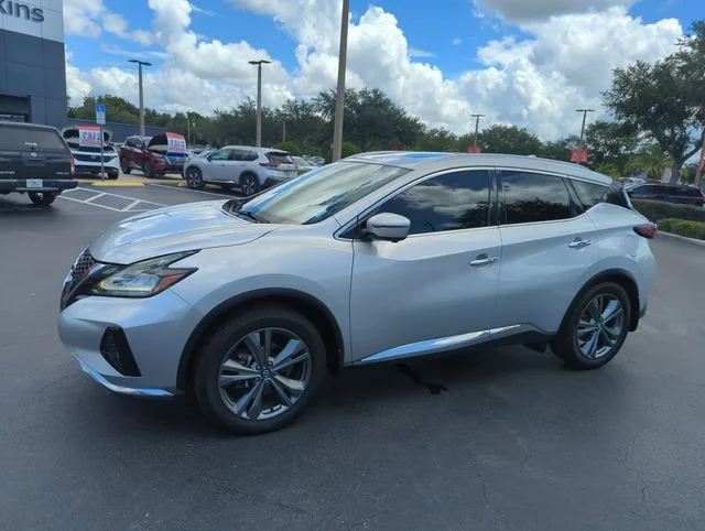 Used 2020 Silver Nissan Platinum image 13