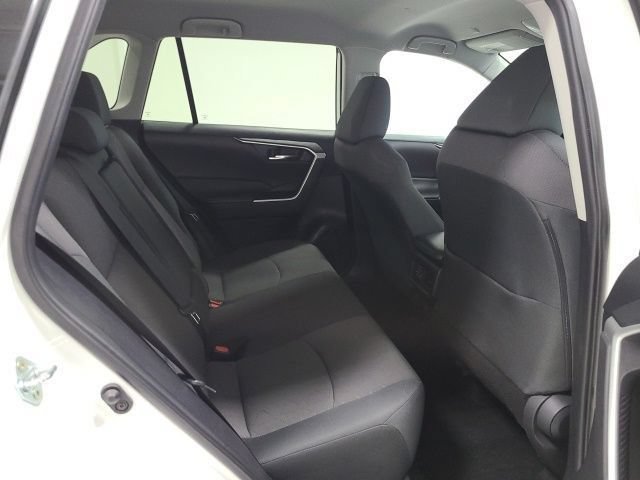 Used 2024 Ice Cap Toyota XLE image 4