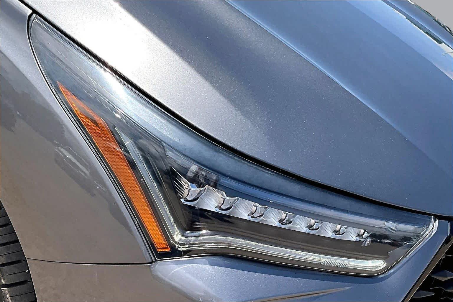 Used 2024 Liquid Carbon Metallic Acura w/A-Spec Package image 25