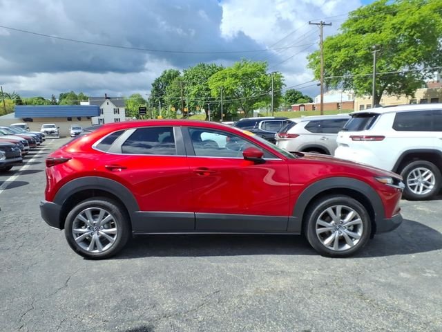Used 2021 Red Mazda Preferred image 3