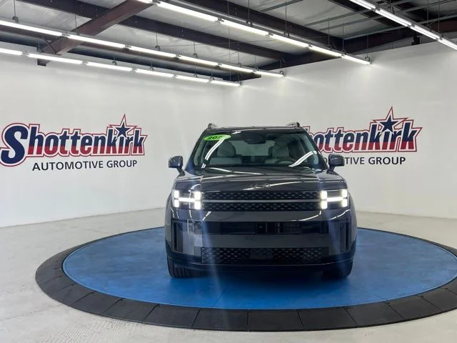 Used 2025 Gray Hyundai Calligraphy image 26