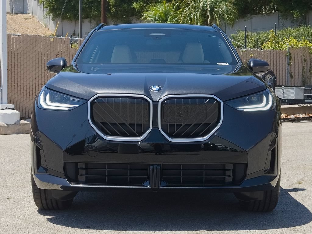 New 2026 Dark Graphite Metallic BMW 30 xDrive image 2