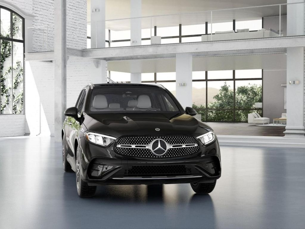 New 2026 Black Mercedes-Benz GLC 300 image 8