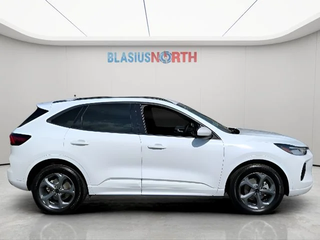 Used 2023 White Ford ST-Line Select image 5