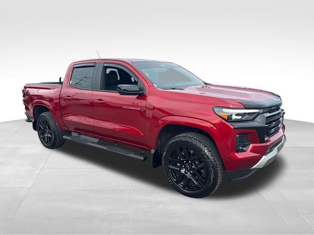 Used 2025 Red Chevrolet Z71 image 7
