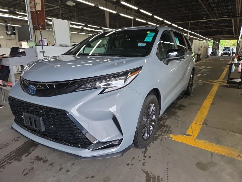 Certified Used 2025 Gray Toyota XSE image 17