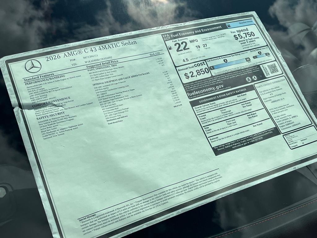 New 2026 MANUFAKTUR Moonlight White Metallic Mercedes-Benz AMG® C 43 4MATIC Sedan image 37