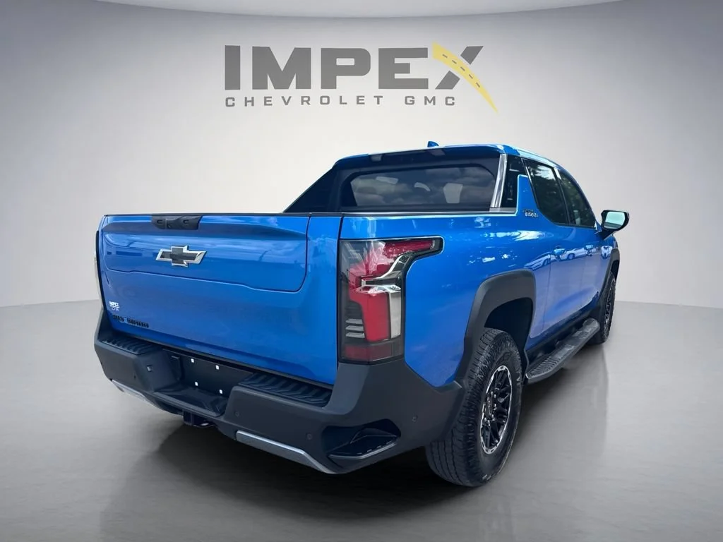 Used 2026 Riptide Blue Metallic Chevrolet Trail Boss - Max Range image 5