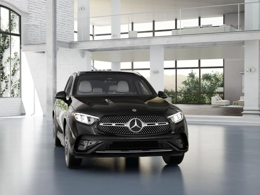 New 2026 Black Mercedes-Benz GLC 300 image 8