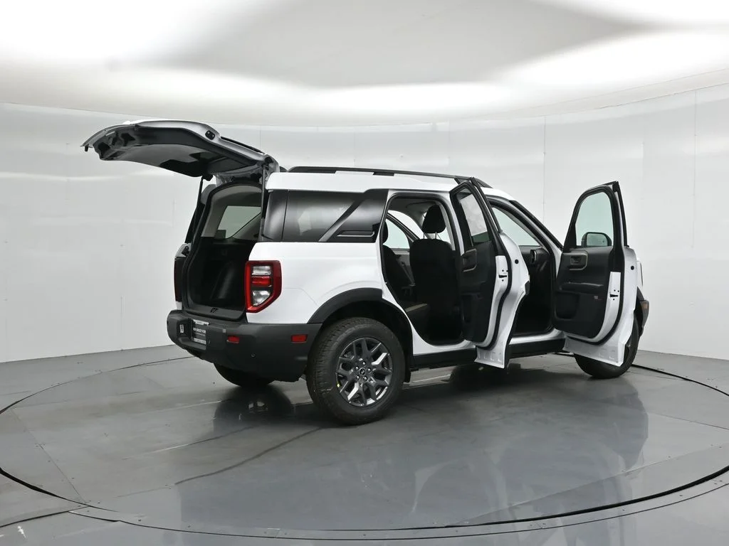 New 2026 White Ford Big Bend image 5