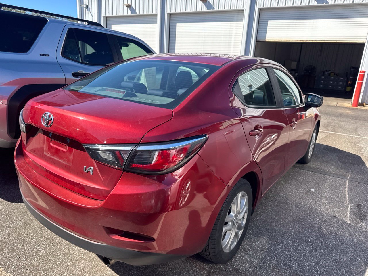 Used 2017  Toyota Base image 6