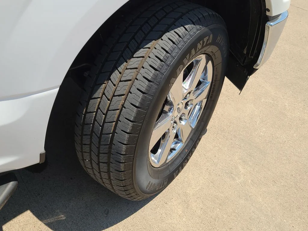 Used 2018 White Ford XLT image 7