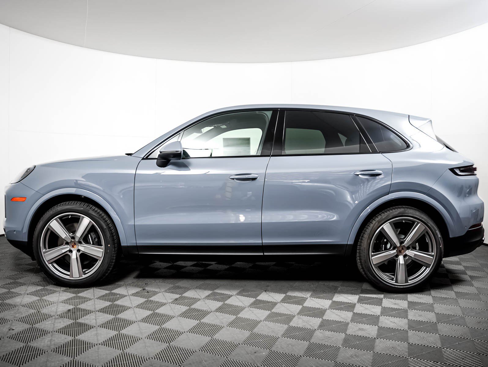 New 2026 ARCTIC GREY Porsche  image 2