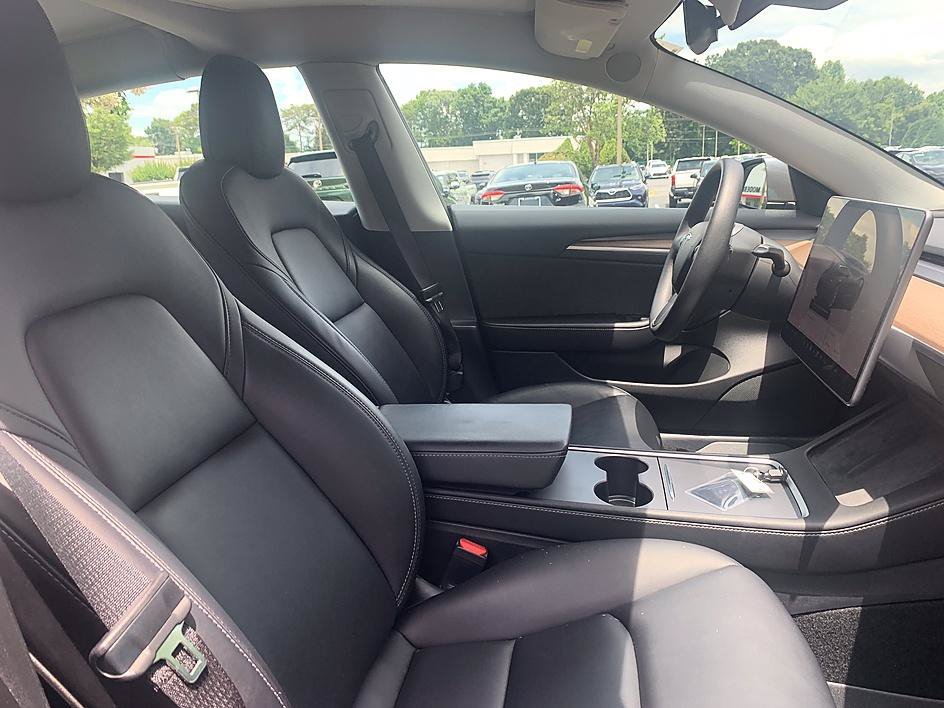 Used 2022 Midnight Silver Metallic Tesla Long Range image 22