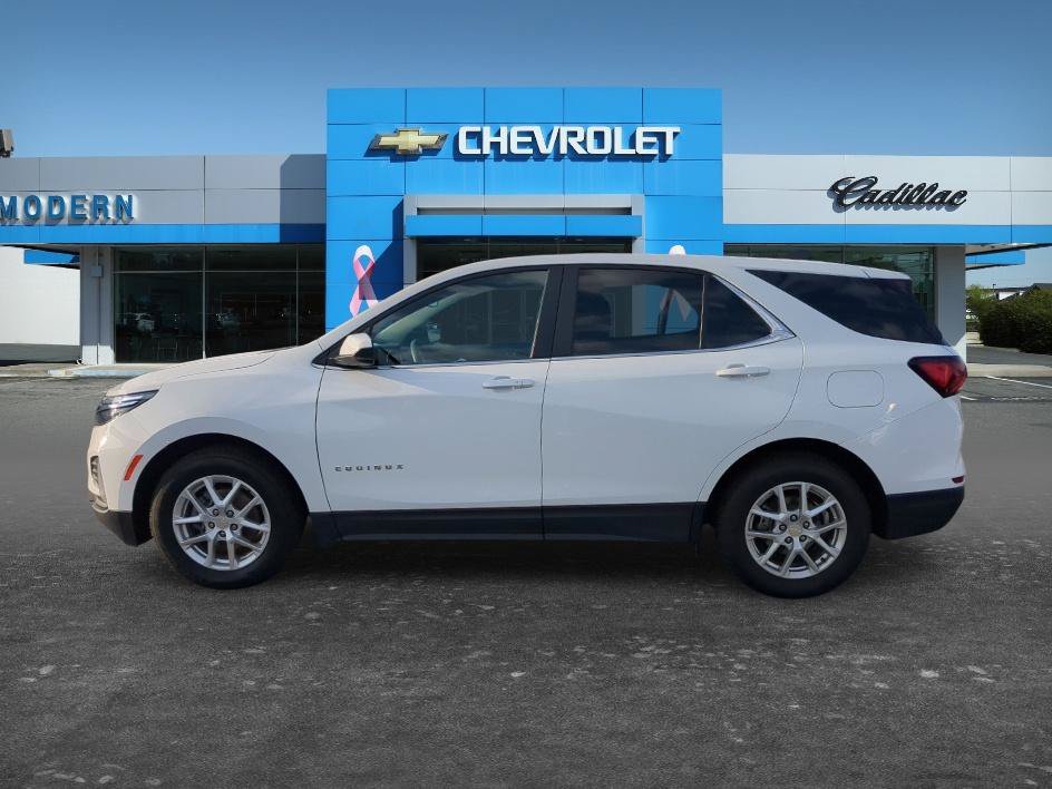 Used 2023 Summit White Chevrolet LT image 2
