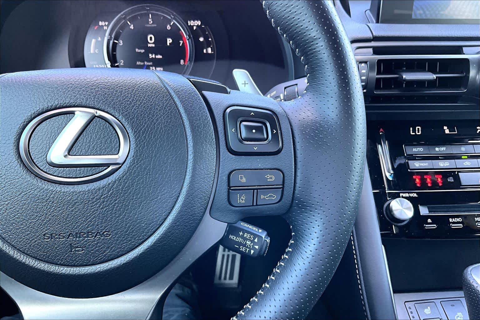 Used 2024 Ultra White Lexus F SPORT image 25