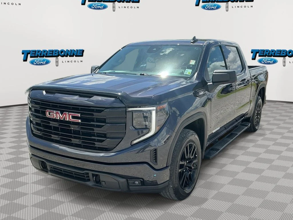 2022 GMC Sierra 2WD Crew Cab Short Box Elevation's photo
