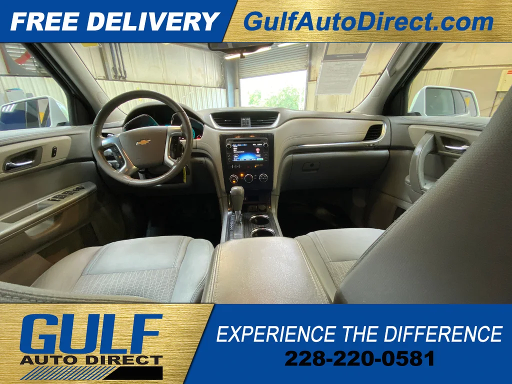 Used 2017 White Chevrolet LT image 2