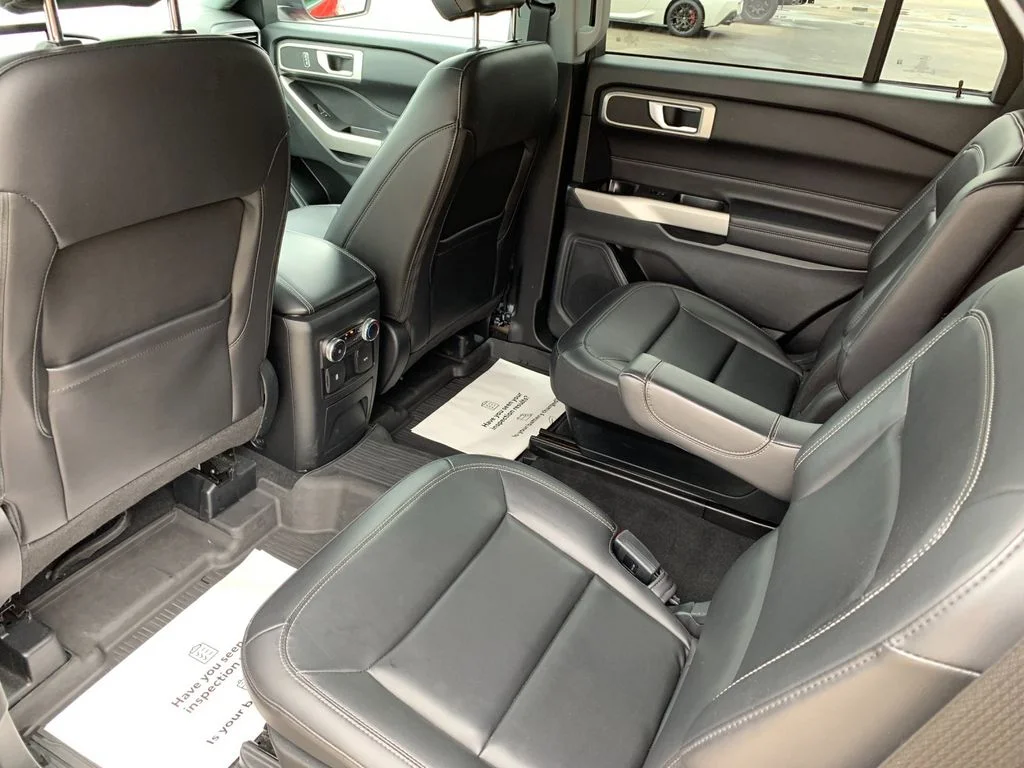 Used 2023 Red Ford XLT image 14