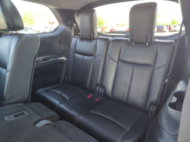 Used 2020 White Nissan Platinum image 27