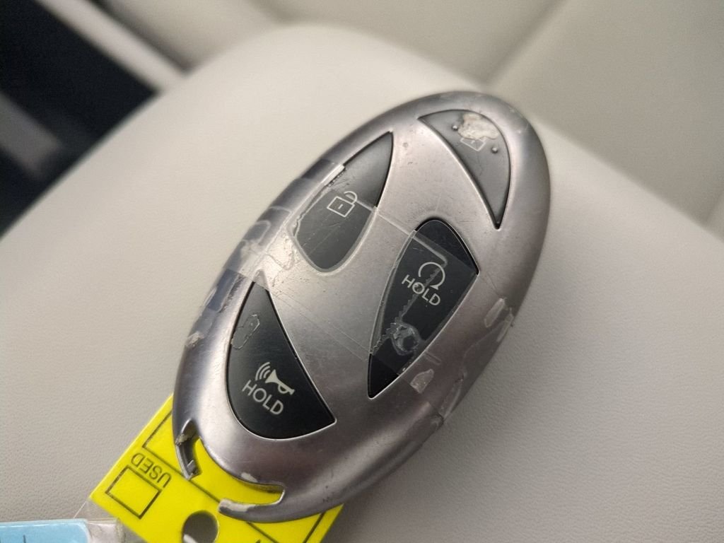 Used 2025 Yellow Hyundai SEL image 41