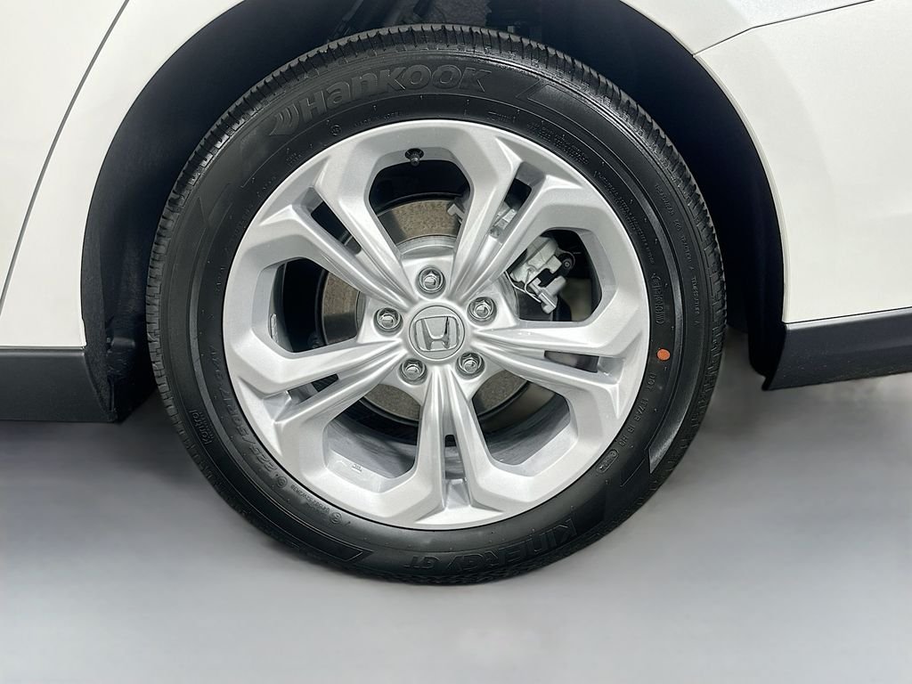 New 2026 Platinum White Pearl Honda LX image 22