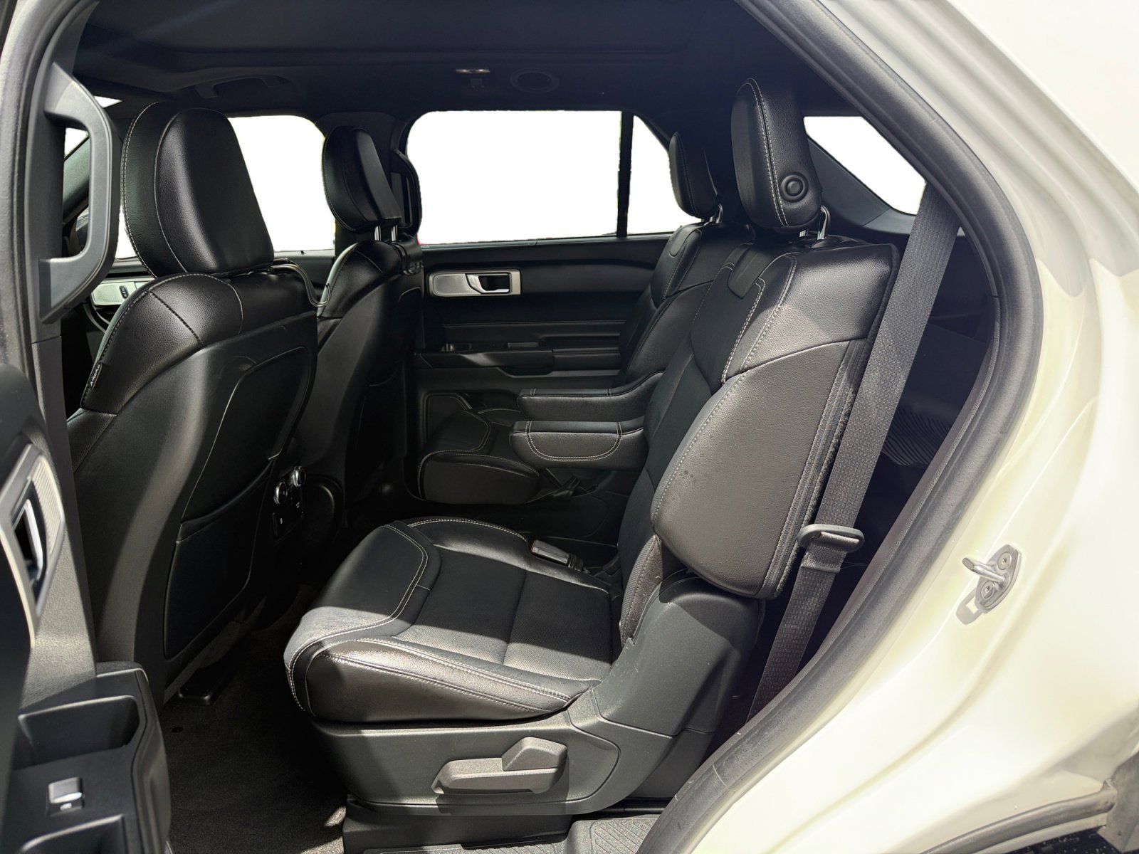 Used 2020 White Metallic Ford ST image 16