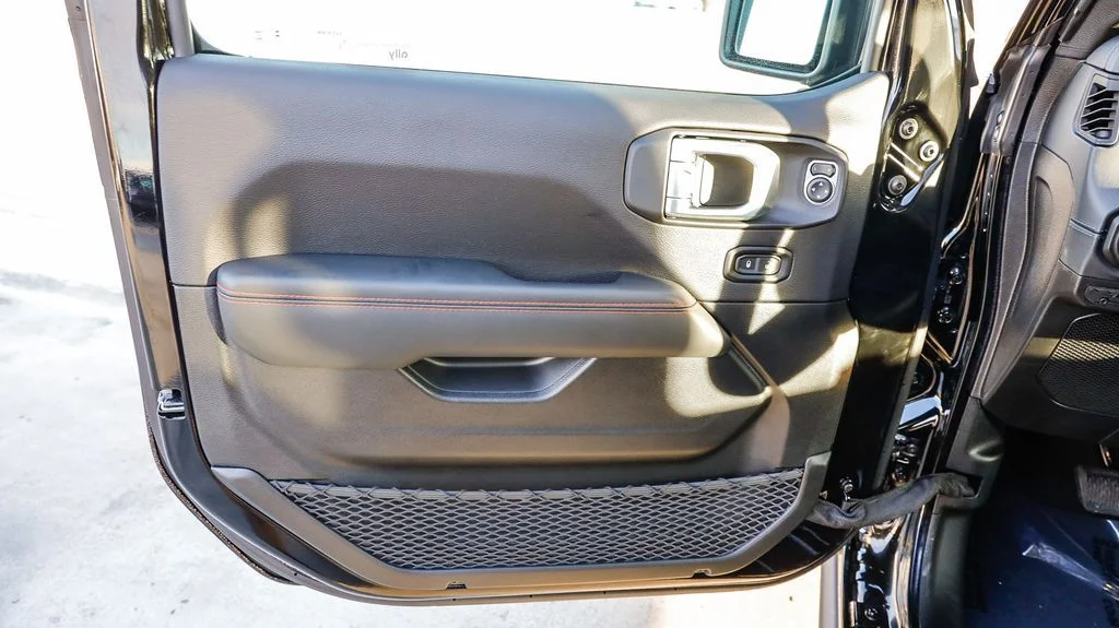 New 2026 Black Jeep Rubicon X image 25