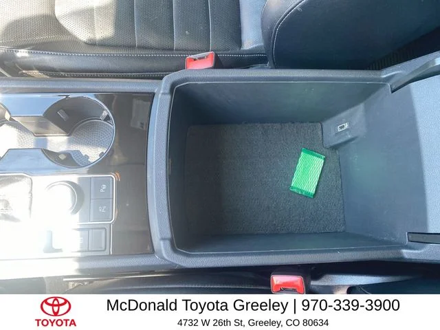 Used 2019 Silver Volkswagen SEL Premium image 21