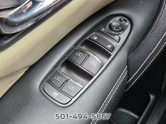 Used 2022 Silver INFINITI Premium Select image 28