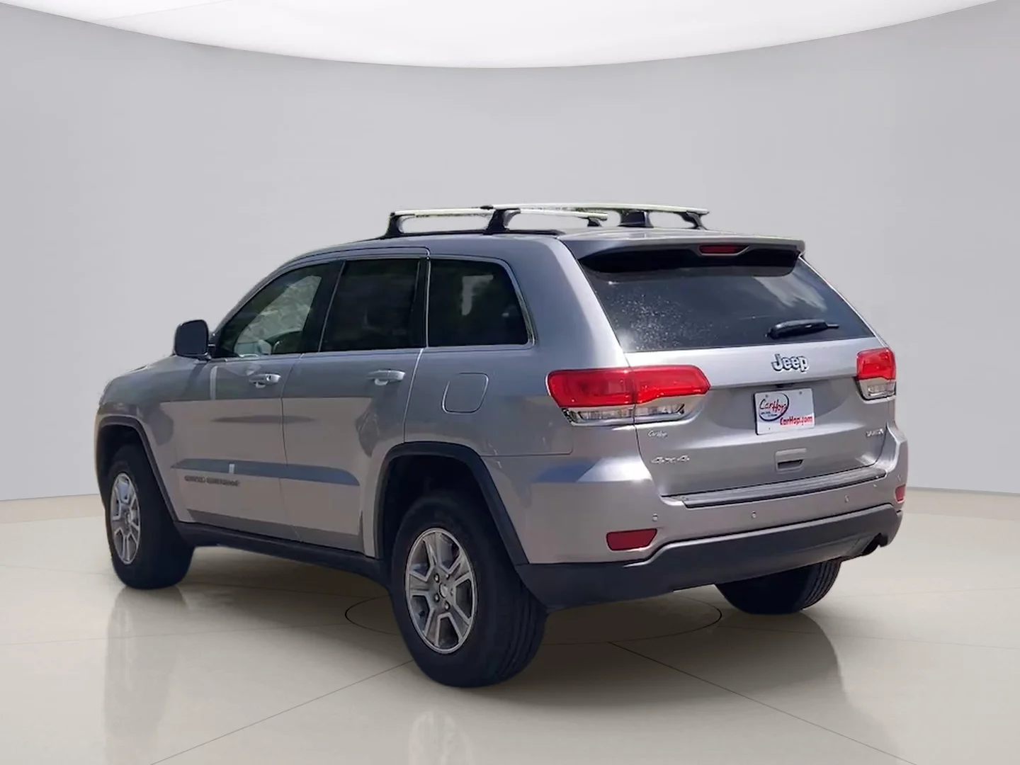Used 2017 Silver Jeep LAREDO image 7