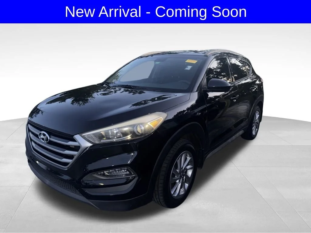 Used 2018 Black Hyundai SEL image 2