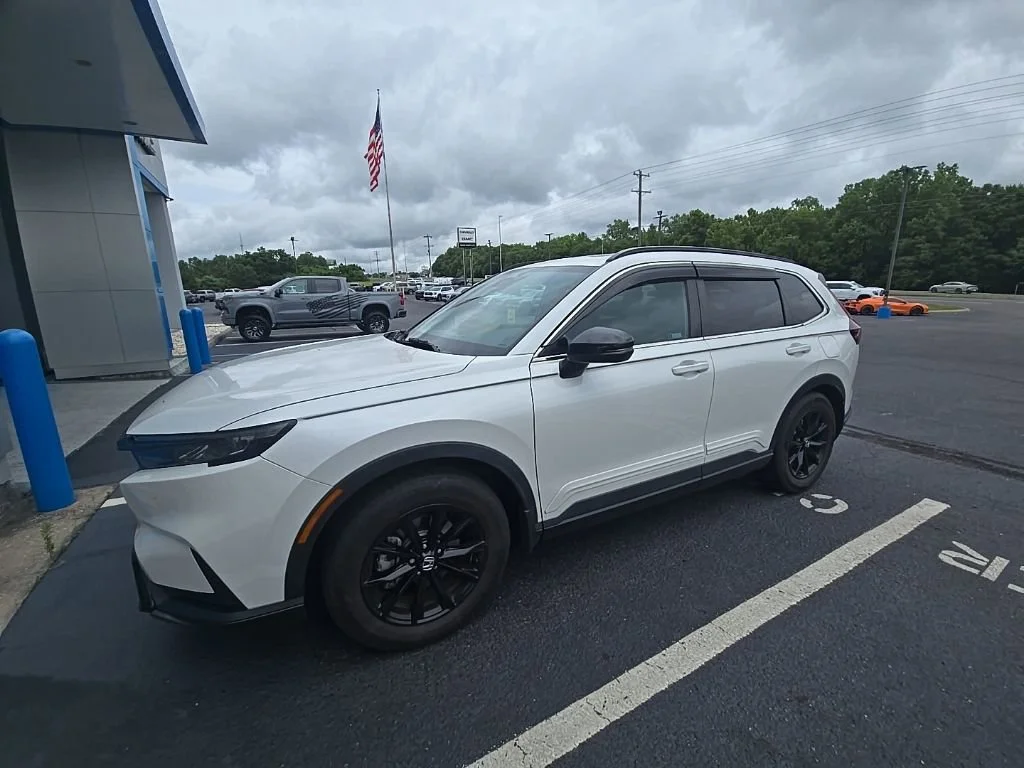 Used 2023 White Honda Sport image 1